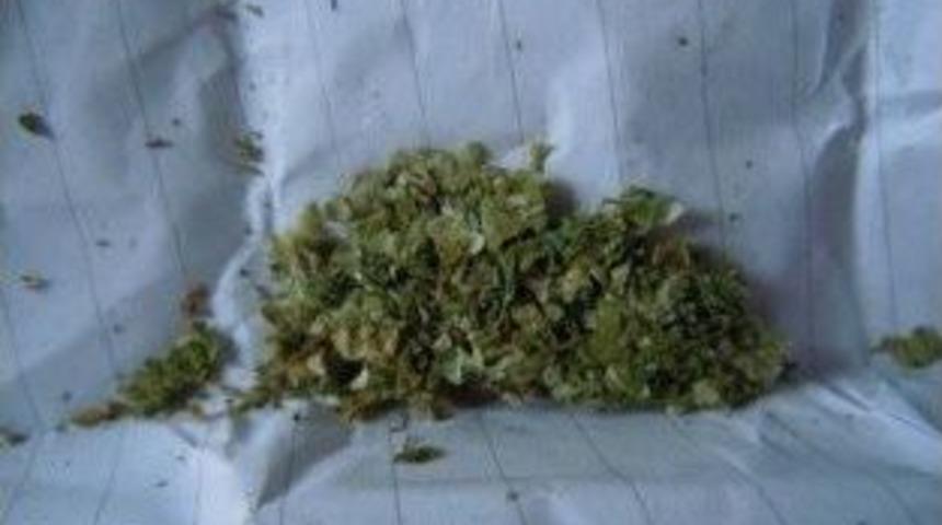 Şanlıurfa'da Uyuşturucu Satıcılarına Y&ouml;nelik Operasyon