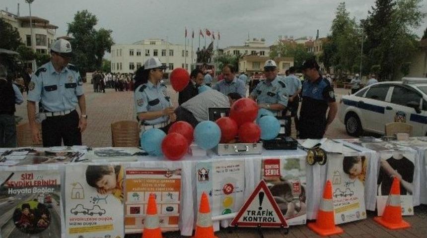 Şafak: &ldquo;trafik Canavarıyla M&uuml;cadele Trafik Kurallarına Uymakla Olur&rdquo;