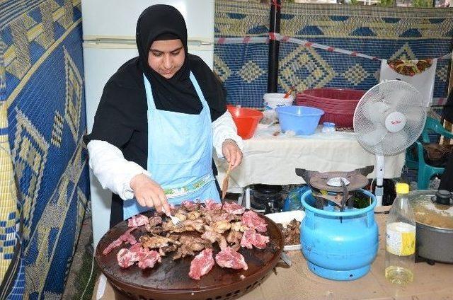Viranşehir&rsquo;de Geleneksel Hale Gelen Kermes Başladı 1