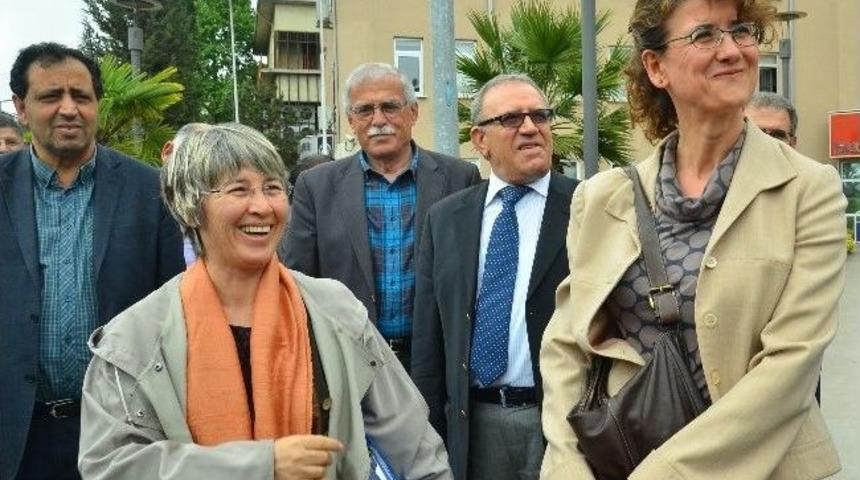 &Uuml;niversitenin Cezasına İtiraz Eden &Ouml;ğretim &Uuml;yesi İfade Verdi