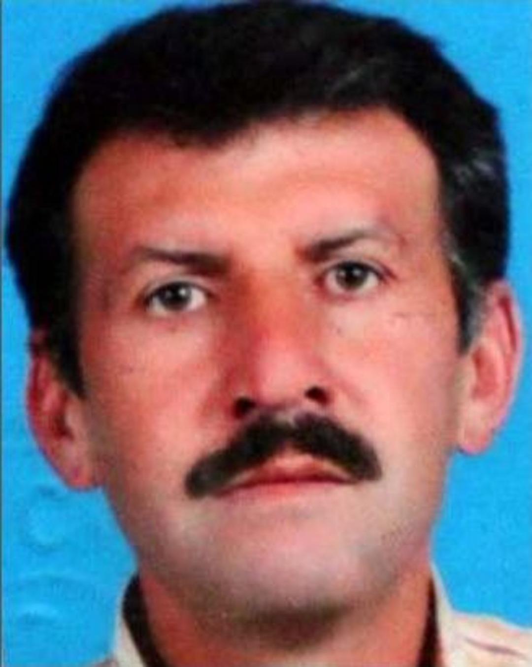 İki Otomobil Kafa Kafaya &Ccedil;arpıştı: 1 &Ouml;l&uuml;, 3 Yaralı