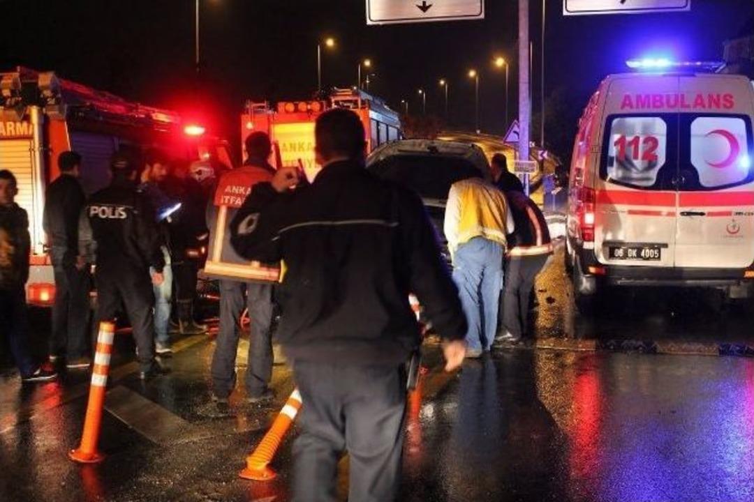 Başkent&rsquo;te Trafik Kazası: 1 &Ouml;l&uuml;, 1 Yaralı