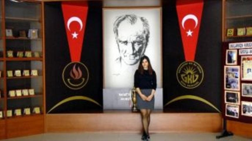 Gkv&rsquo;li Beng&uuml; G&uuml;ralp&rsquo;in İngilizce Başarısı