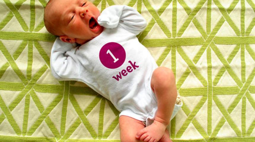 Bebeğini, doğduğu g&uuml;nden d&ouml;rt yaşına kadar fotoğrafladı