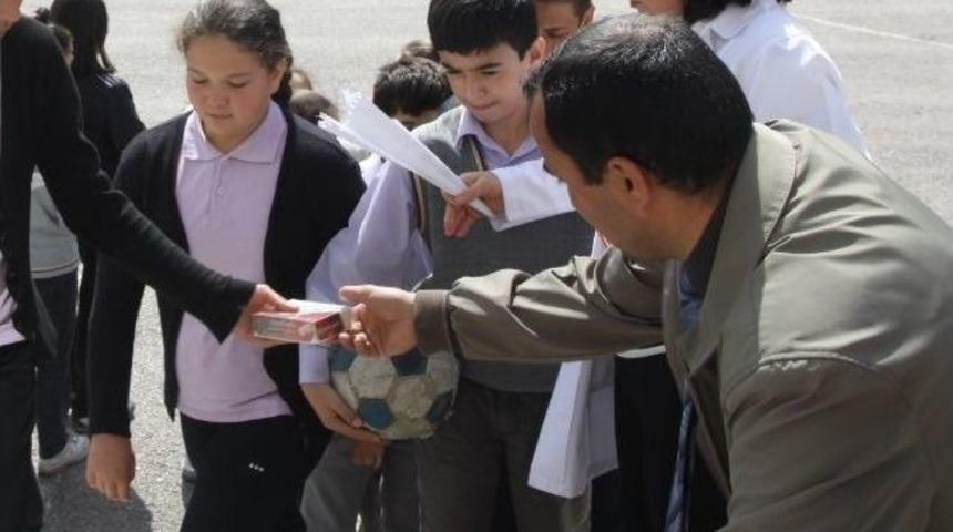 Dokuz Asırlık Gelenek Devam Diyor