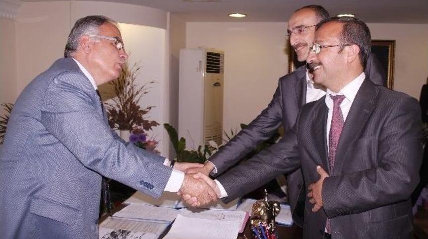 Başkan Bakıcı, Ziyaret Kabul Etmeye Devam Ediyor