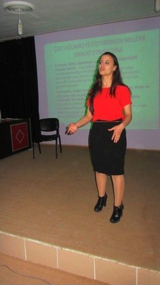 Hani'de 'çocuk Ruh Sağlığı, Davranış Ve Uyum Problemleri, Çözüm Yolları' Semineri