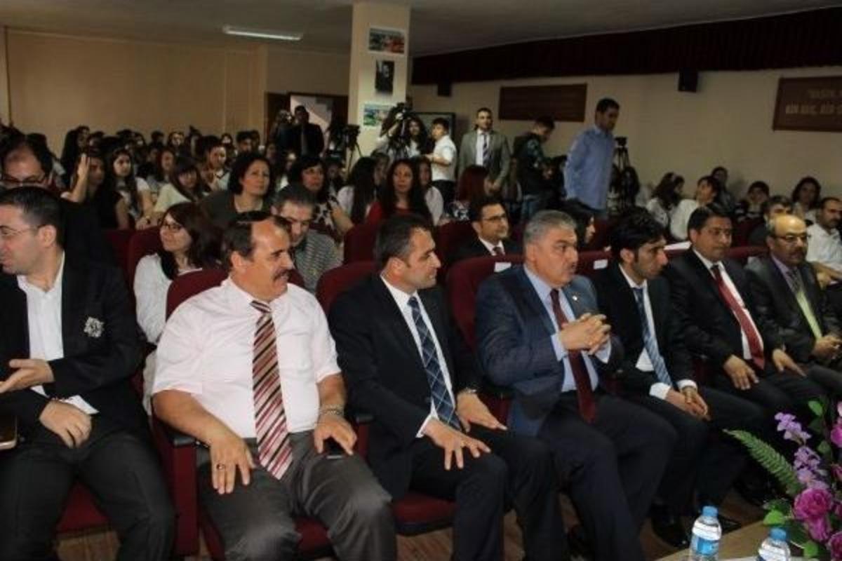 &Ccedil;ep Ticaret Meslek Lisesinde İletişim G&uuml;nleri Etkinleri