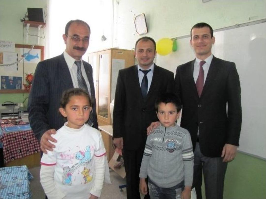 Hisarcık&rsquo;ta K&ouml;y İlkokulu &Ouml;ğrencileri Merkez Atat&uuml;rk İlkokulunu Gezdi