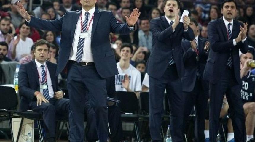 Anadolu Efes, Sarar İle S&ouml;zleşmesini Uzattı