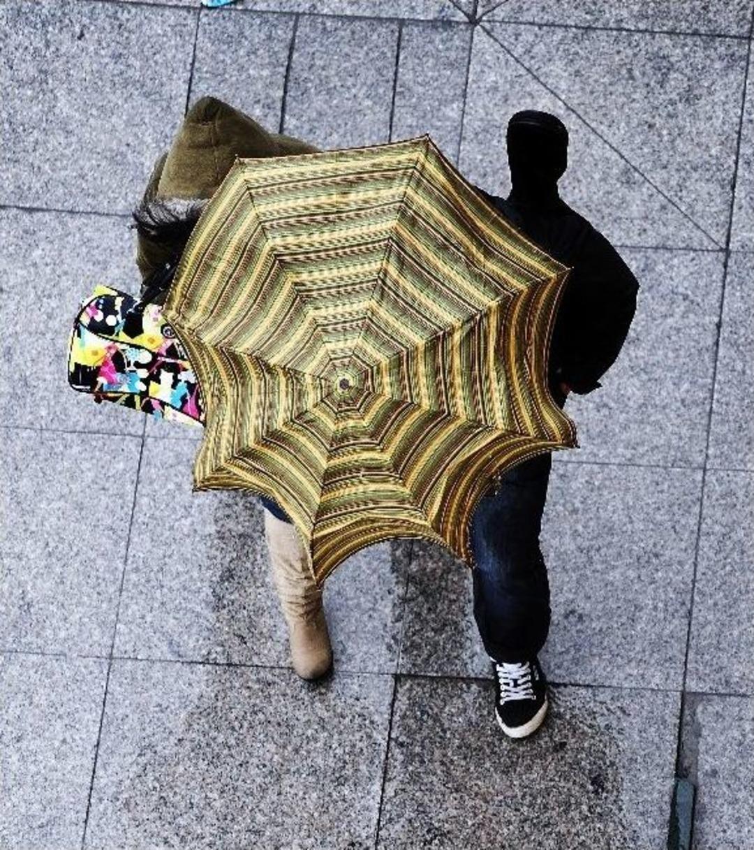 Baharı Bekleyen İstanbul'dan Yağmur Manzaraları