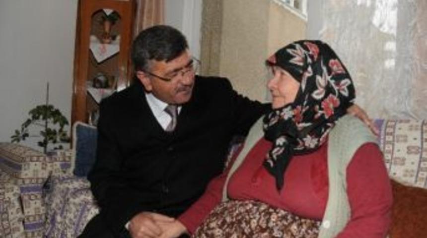 Akdoğan&rsquo;dan Anneler G&uuml;n&uuml; Mesajı