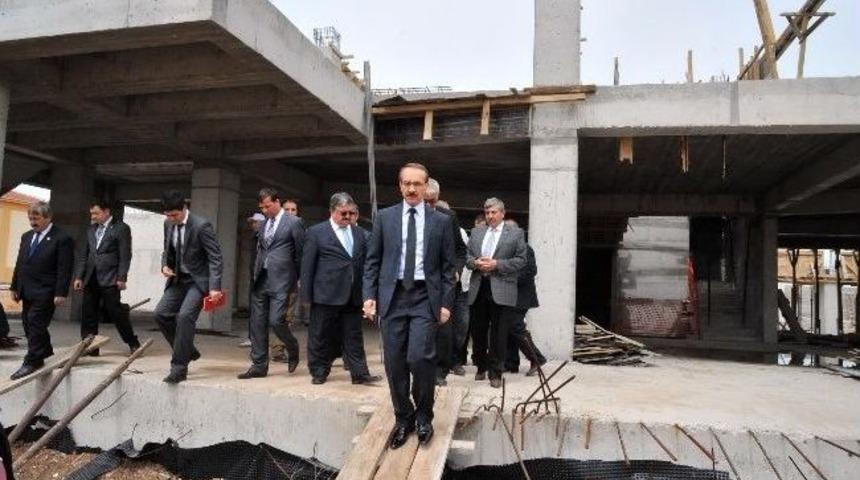 Kalfa Korusu Spor Kompleksinde Sona Yaklaşılıyor