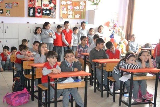 Polis Amcalarından Öğrencilere Trafik Dersi 1