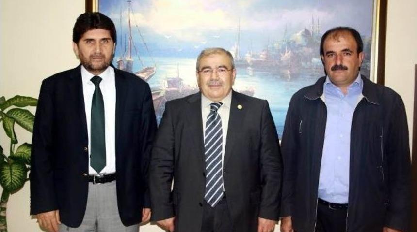 Milletvekili &Uuml;z&uuml;lmez&rsquo;den Derbent Belediyesi&rsquo;ne Ziyaret