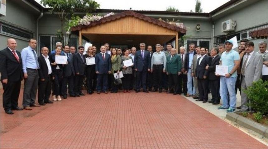 Kursiyerler Sertifikalarını Aldı