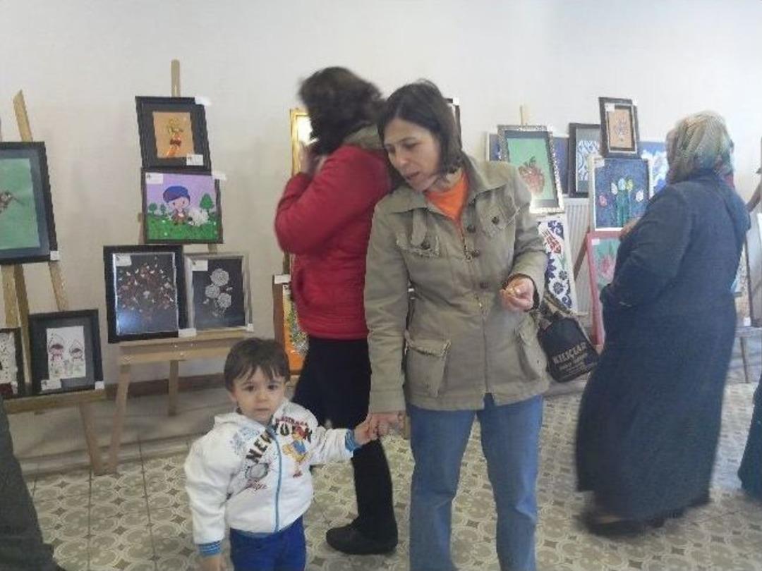 Engellilerin El Emekleri G&ouml;r&uuml;c&uuml;ye &Ccedil;ıktı