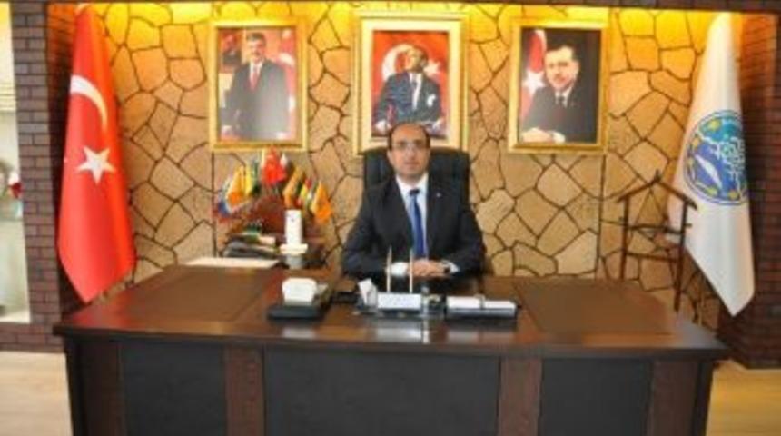 Başkan &Ccedil;&ouml;l'&uuml;n "anneler G&uuml;n&uuml;" Mesajı