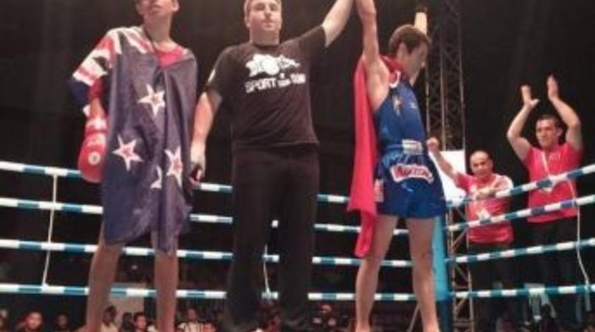 Adıyamanlı Muay Thai Sporcusu D&uuml;nya Şampiyonu Oldu