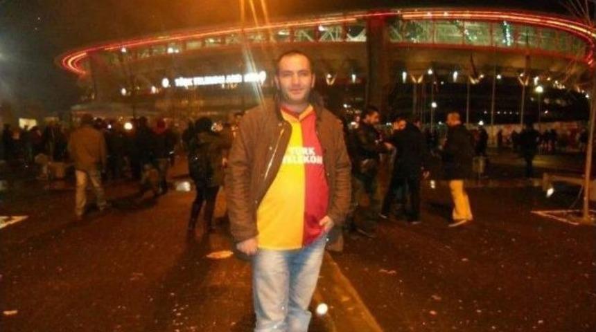 Eşi Ve &Ccedil;ocuklarının G&ouml;z&uuml; &Ouml;n&uuml;nde Vuruldu