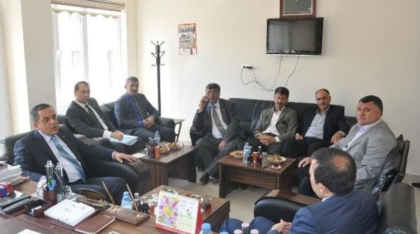 Konya Ticaret Odası Başkanı &Ouml;zt&uuml;rk, Yerk&ouml;y Ticaret Borsası&rsquo;nı Ziyaret Etti