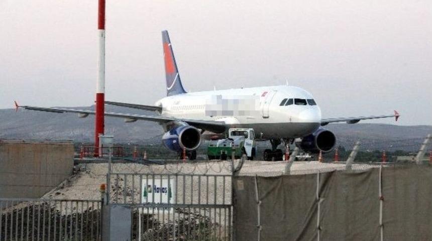 Gaziantep&rsquo;te Bomba İhbarı U&ccedil;ağı Boşalttırdı
