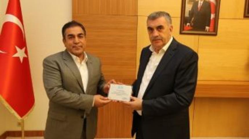 To&ccedil;oğlu,&rdquo;t&uuml;rkmen Vatandaşlarla Her Zaman Birlikteyiz&rdquo;