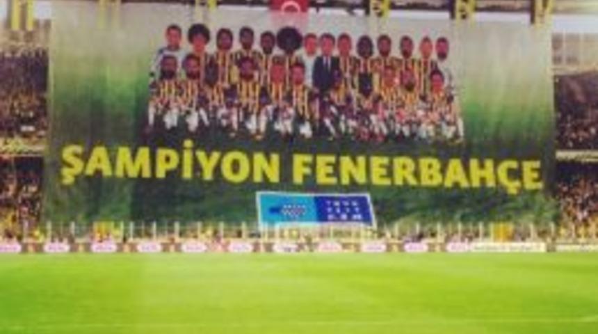 T&uuml;rk Telekom&rsquo;dan Fenerbah&ccedil;e İ&ccedil;in Dev Şampiyonluk Bayrağı