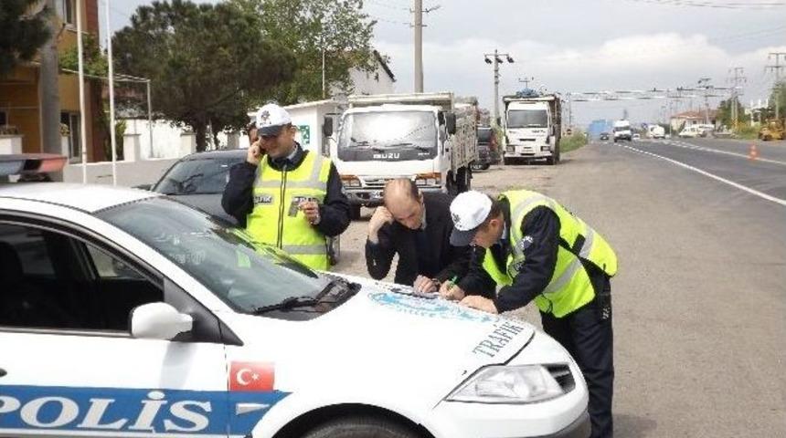 Muratlı'da Trafik Haftası Uygulamaları S&uuml;r&uuml;yor