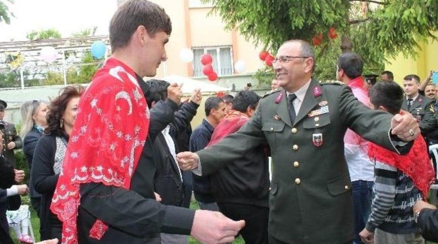 Engelli Kınalı Kuzular Askere Gidiyor