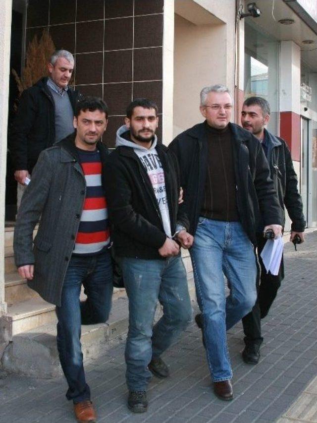 Yuvasını Dağıtmakla Suçladığı Babasını Öldüren Sanığa Jet Karar 1