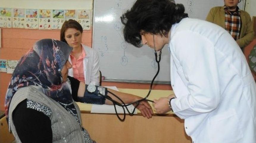 Om&uuml; &Ouml;ğrencilerinden Sağlık Taraması