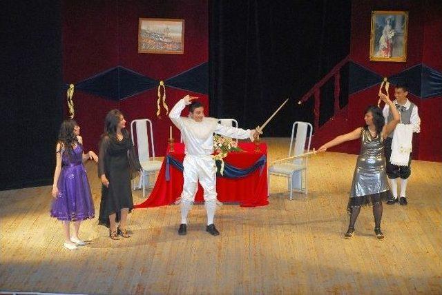 Liseler Tiyatro Festivali nde Kayseri de Buluşuyor 2