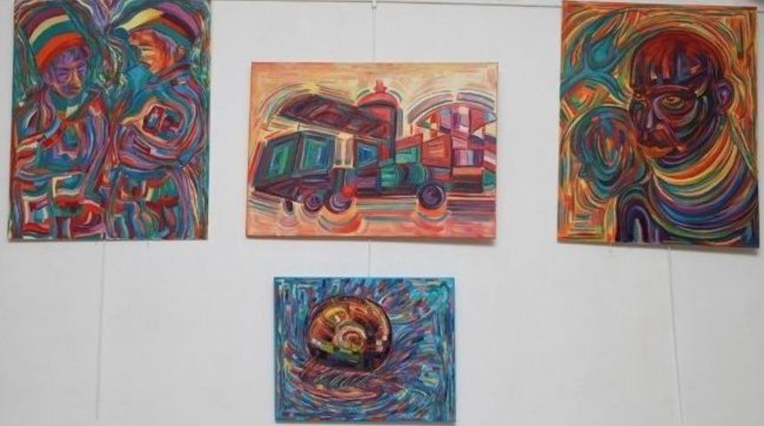 Renklerin Büyüsü Konak Kültürevi’nde