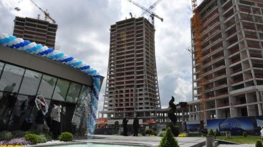 West Gate'den 1+1'de, 3,40 Metre Ferahlığı