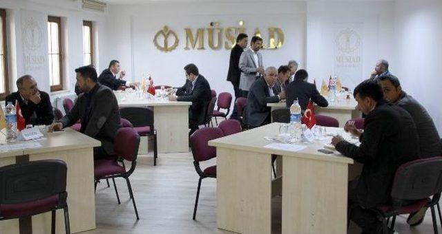 Muğla Müsiad Yeni Üyelerine Belge Verdi