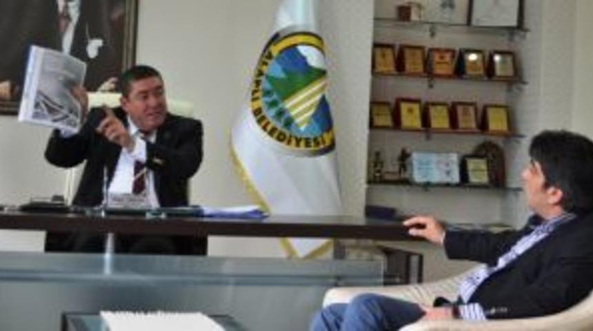 Esnaf Esnaf dolaşır bu yolu a&ccedil;arız