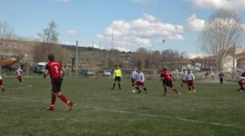 Seydilerspor d&ouml;rtte d&ouml;rt yaptı