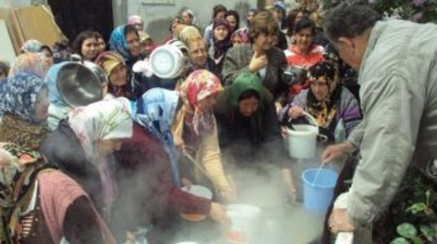 Ayvalık&rsquo;ta 50 Yıldır Kaynayan &Ccedil;orba