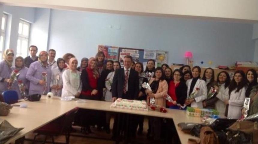 Toki Şehit Yal&ccedil;ın Baykuş İlkokulu'nda Anlamlı Kutlama