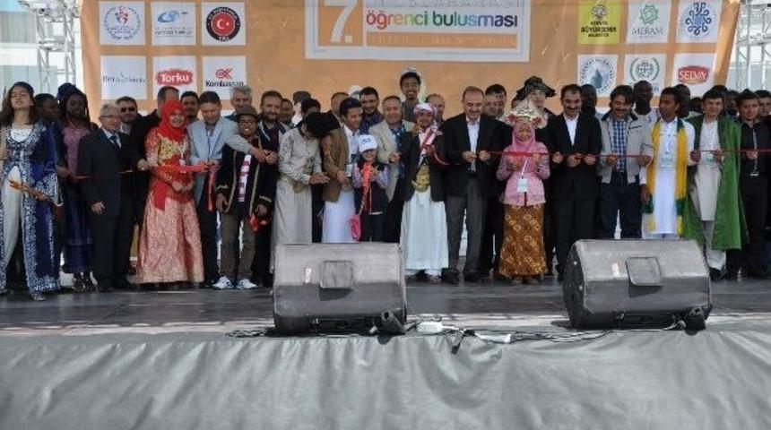 Konya'da 7. Uluslararası &Ouml;ğrenciler Buluşması