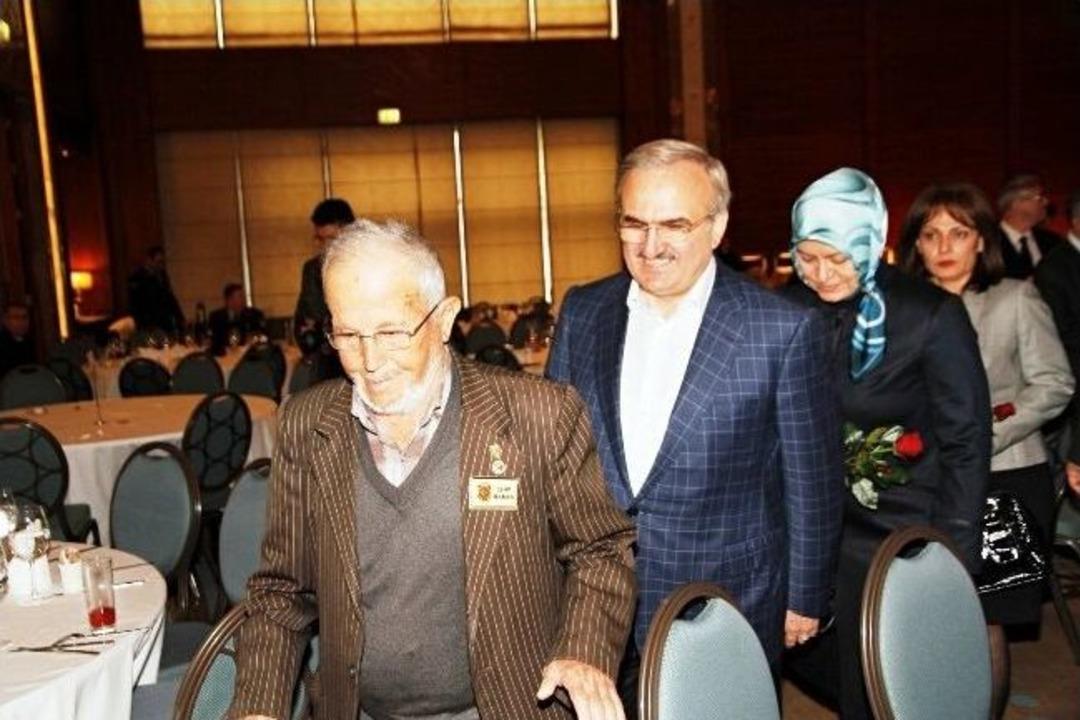 Şehit Ve Gazi Aileleri Yemekte Buluştu