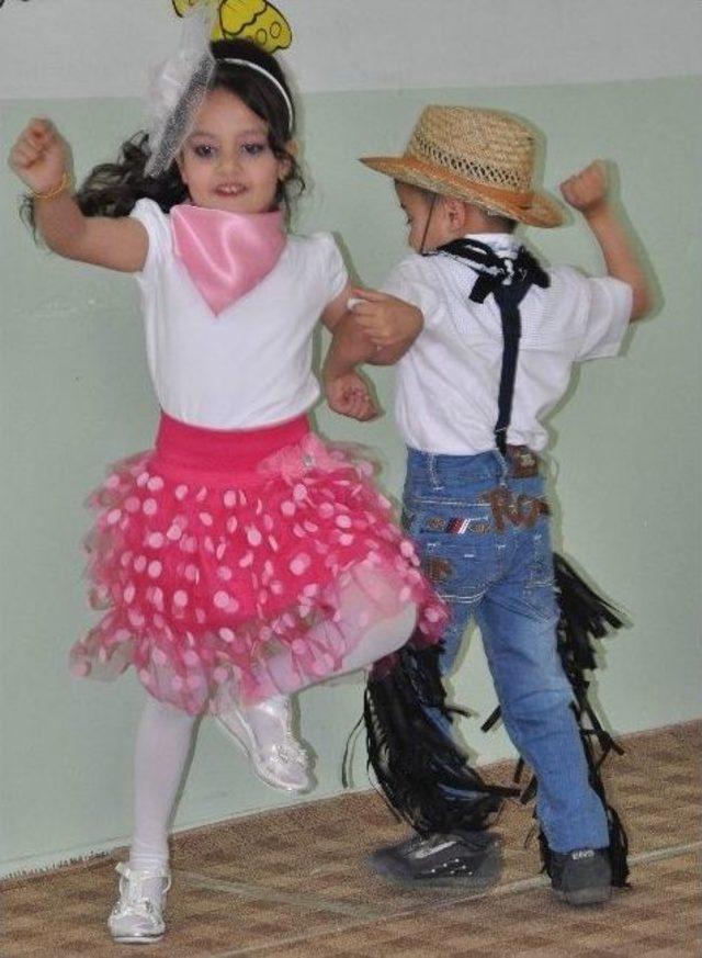 Anaokulu &Ouml;ğrencilerinden Muhteşem G&ouml;steri 1