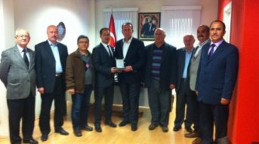 G&uuml;ny&uuml;z&uuml;l&uuml;ler'den Karacan&rsquo;a Ziyaret