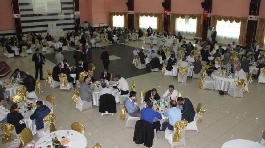 Iğdır M&uuml;ft&uuml;l&uuml;ğ&uuml; Akdemisyenlerle Yemekte Buluştu