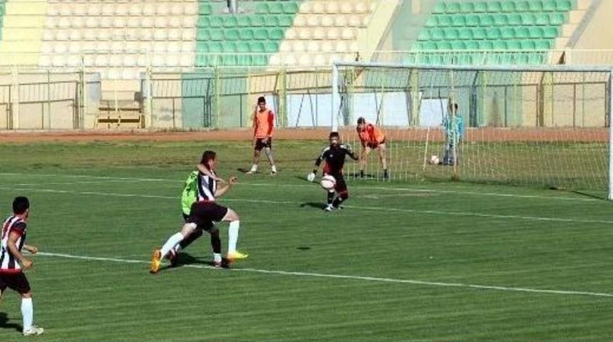 Bal Ligi&rsquo;ne Y&uuml;kselme Ma&ccedil;ında &Ouml;zel İdare Spor Galip Geldi