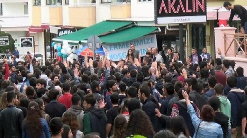 &Ouml;ld&uuml;r&uuml;len &Ouml;ğrenciyi Anma Etkinliğinde Gerginlik