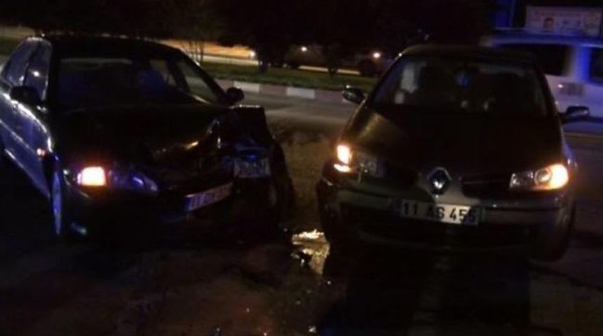 Bilecik'te Trafik Kazası: 1 Yaralı