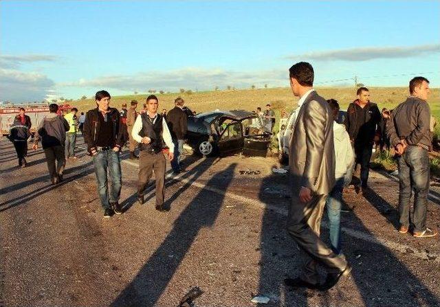 Konya’da 3 Araç Birbirine Girdi: 1 Ölü, 4 Yaralı 3