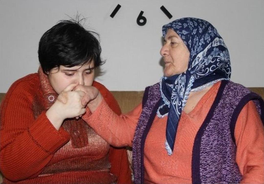 (&ouml;zel Haber) Bu Annenin Sadece Adı Vicdan